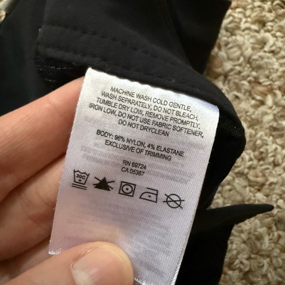 Columbia Anytime Outdoor™ Capris Sz 4 - Picture 5 of 9